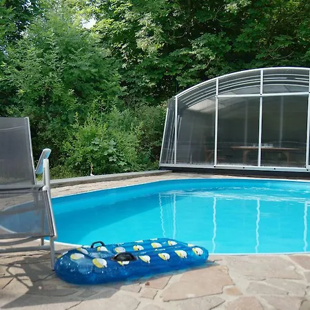 Ferienhaus Grüne Oase Mit Pool *